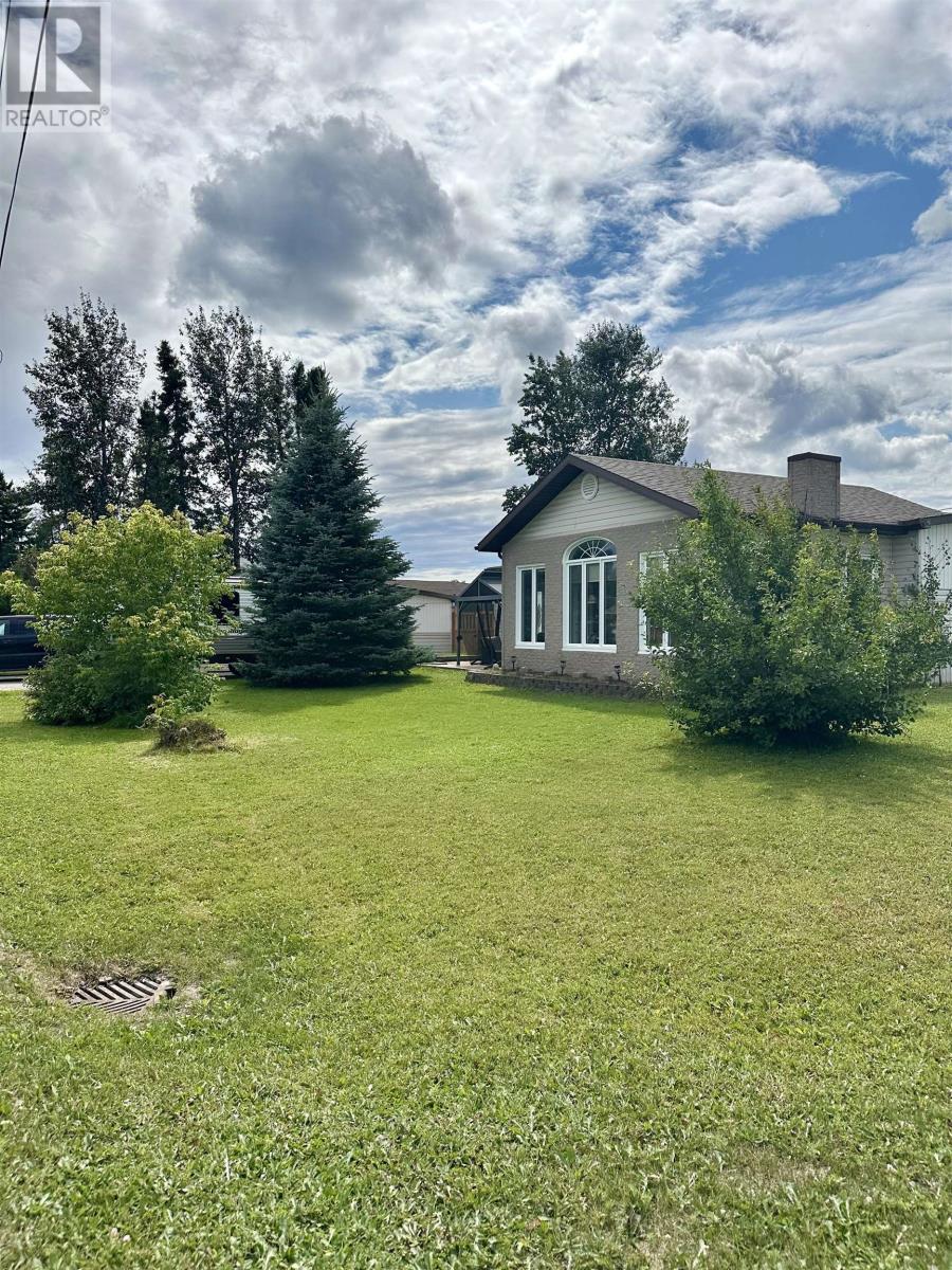 109 Clarke Ave, Geraldton, Ontario  P0T 1M0 - Photo 32 - TB2602250
