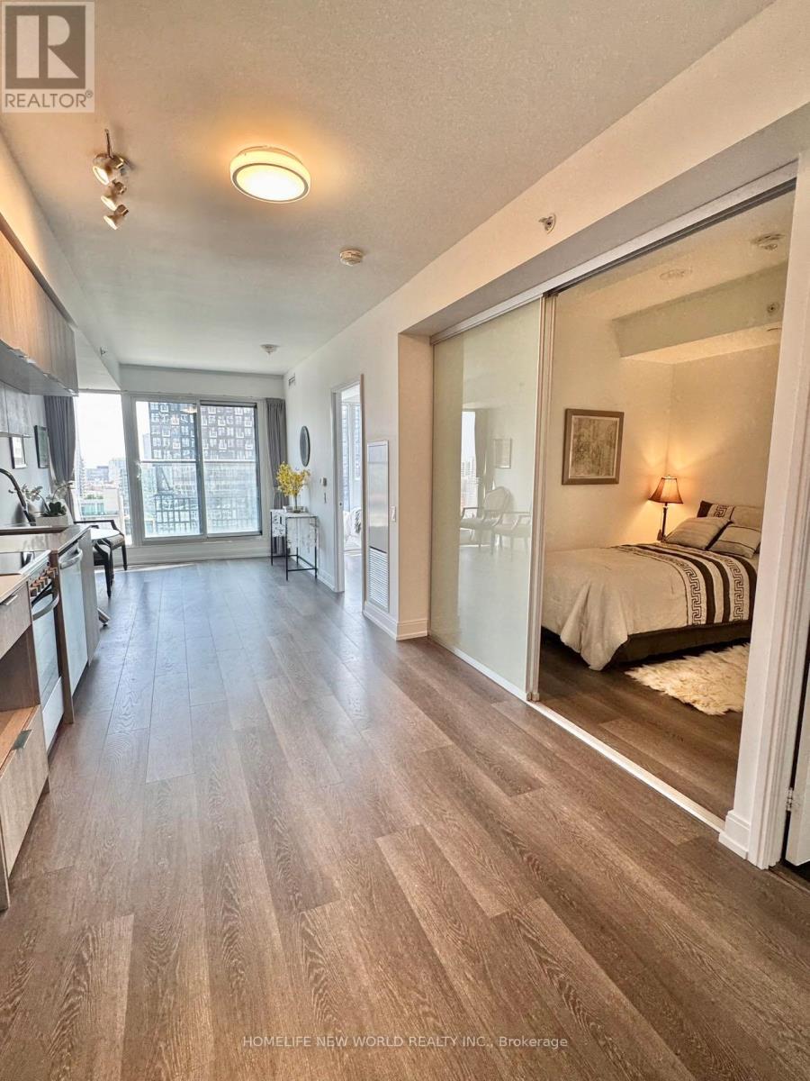 1806 - 181 Dundas Street E, Toronto, Ontario  M5A 0N5 - Photo 5 - C13665072