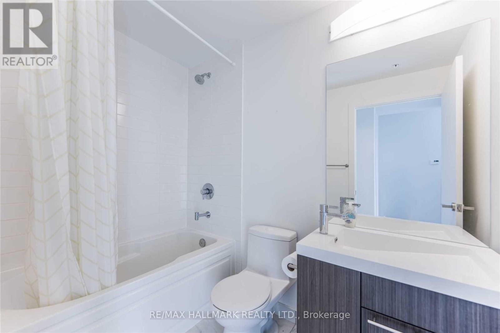 2107 - 30 Nelson Street, Toronto, Ontario  M5V 0H5 - Photo 10 - C13665082
