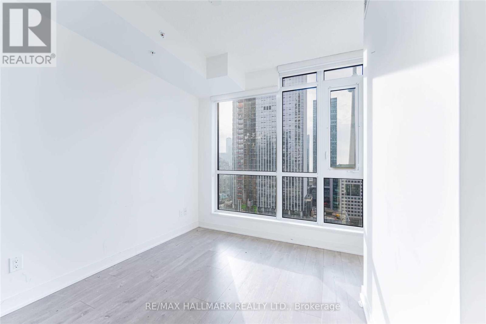2107 - 30 Nelson Street, Toronto, Ontario  M5V 0H5 - Photo 8 - C13665082