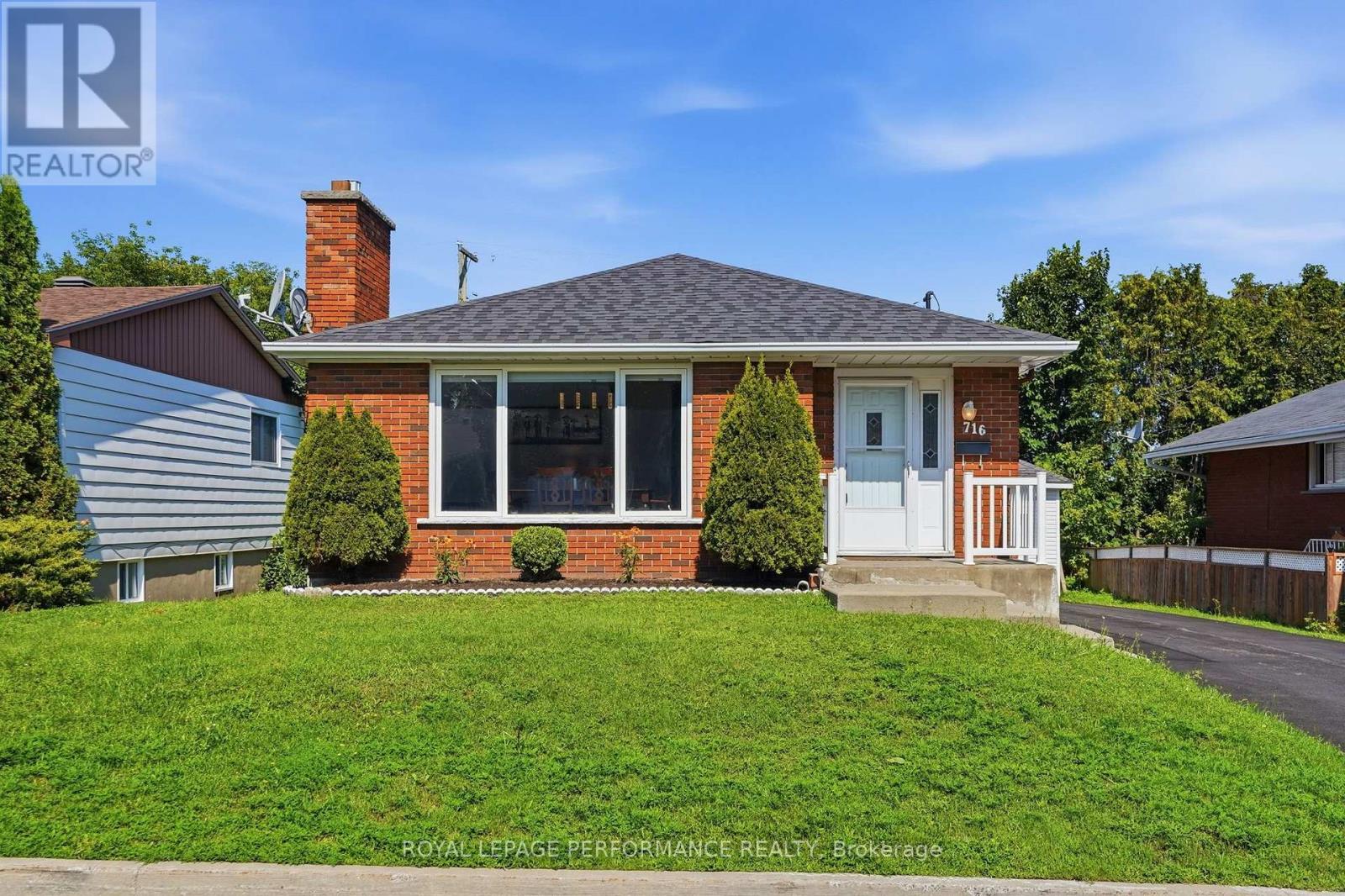 716 Cartier Boulevard, Hawkesbury, Ontario  K6A 1W7 - Photo 2 - X13665084