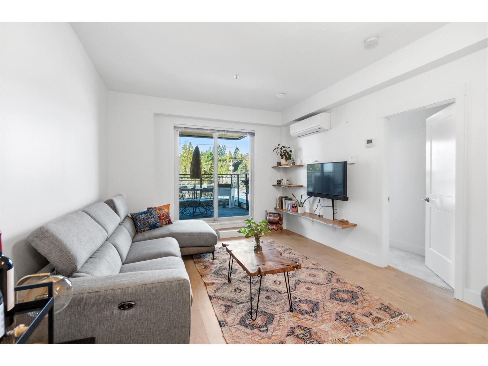 313 14022 North Bluff Road, White Rock, British Columbia  V4B 0B7 - Photo 10 - R3154755