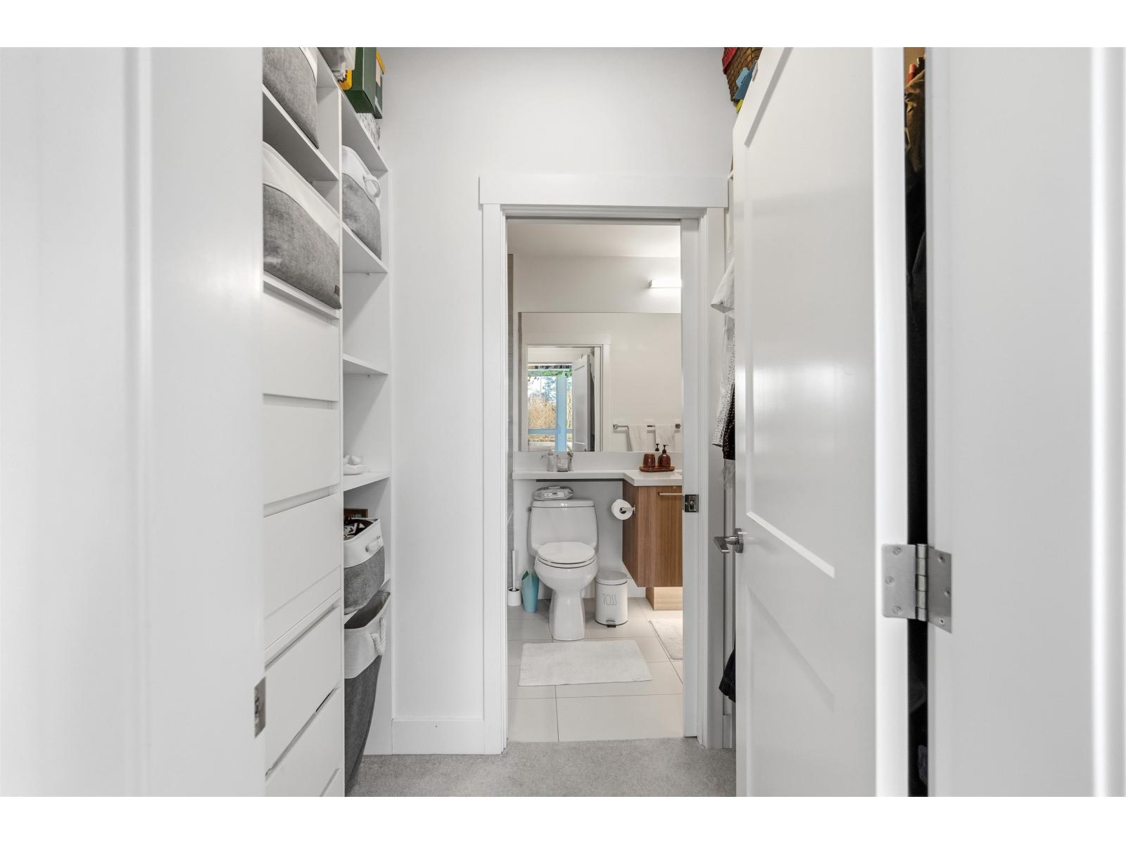 313 14022 North Bluff Road, White Rock, British Columbia  V4B 0B7 - Photo 13 - R3154755