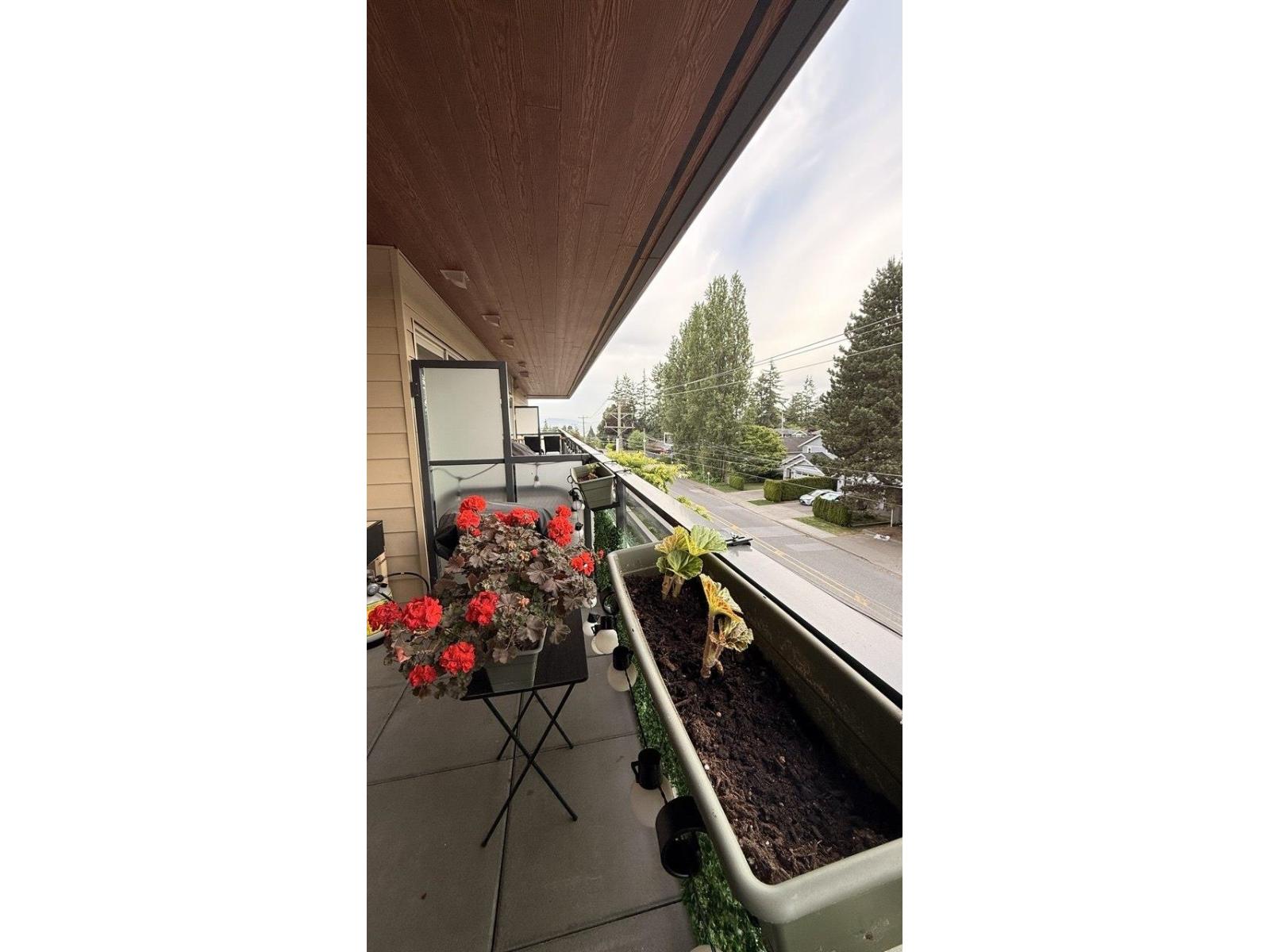 313 14022 North Bluff Road, White Rock, British Columbia  V4B 0B7 - Photo 23 - R3154755
