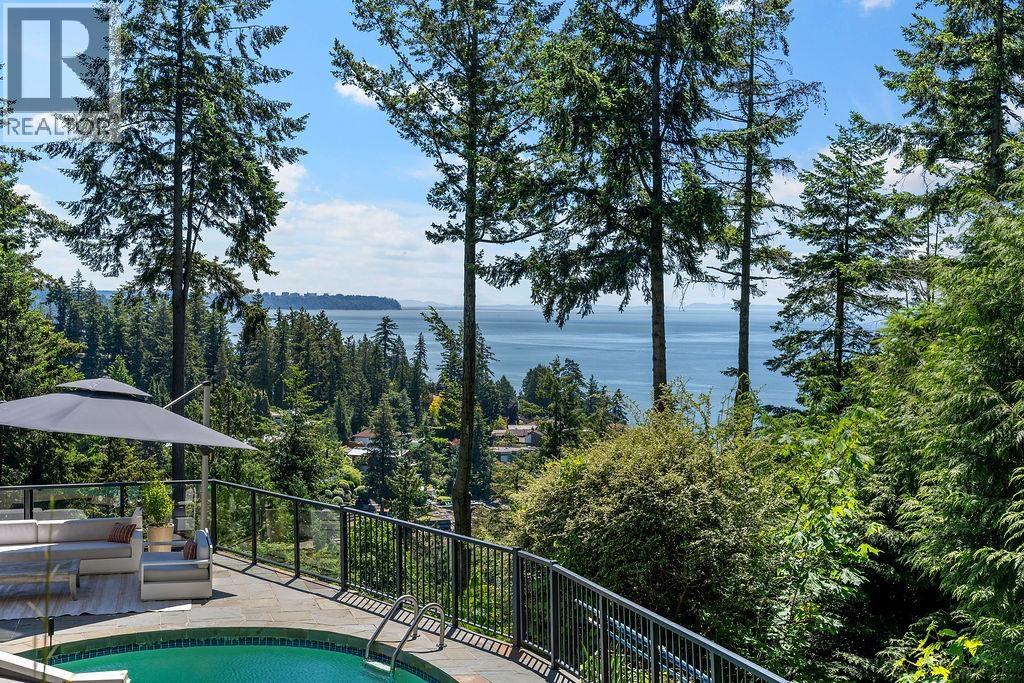6180 Candia Place, West Vancouver, British Columbia  V7W 1Y1 - Photo 3 - R3154815