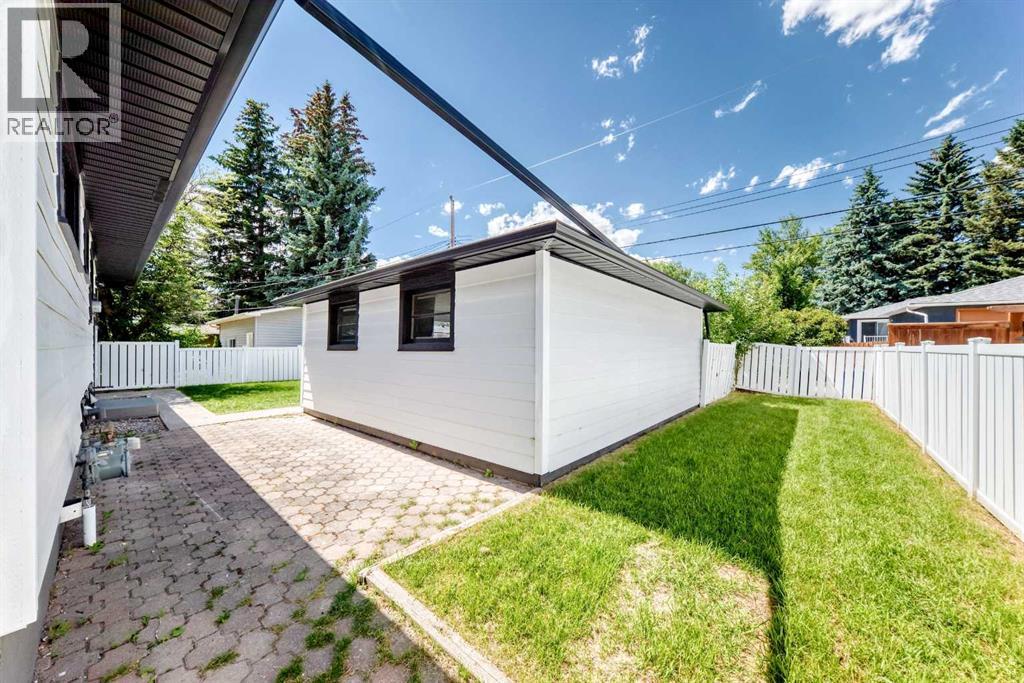 4139 Bowlen Street NW, Calgary, Alberta  T2L 1P8 - Photo 42 - A2328597