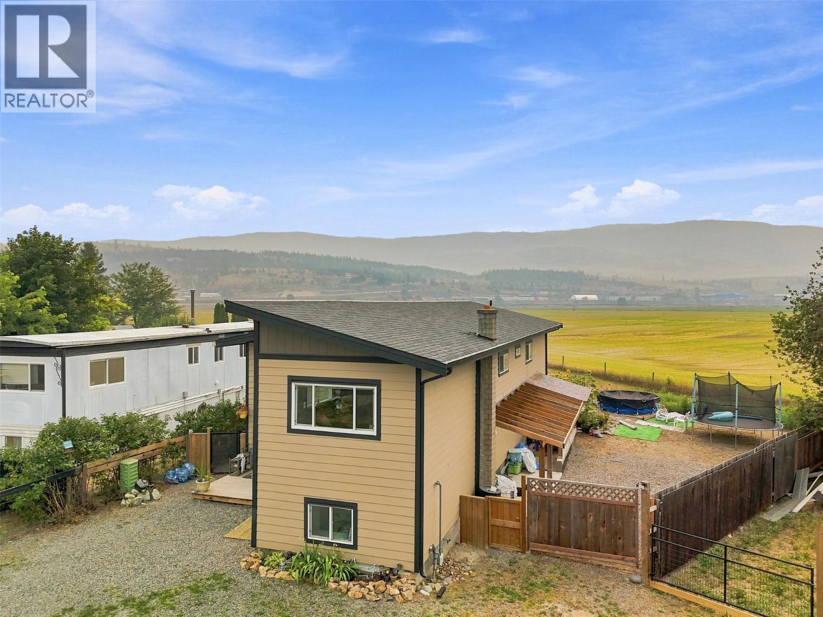 159 Zirnhelt Road Unit# 7, Kamloops, British Columbia  V2H 3B0 - Photo 3 - 10397457