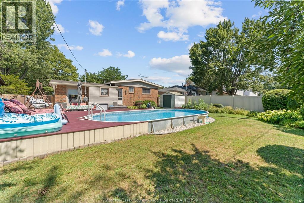 4235 Mitchell Crescent, Windsor, Ontario  N9G 2G1 - Photo 34 - 26019015