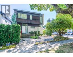 2996 W 11TH AVENUE, Vancouver, British Columbia
