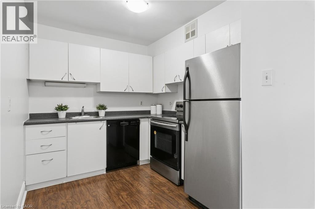 15 Hofstetter Avenue Unit# 106, Kitchener, Ontario  N2A 3Z7 - Photo 8 - 40835754
