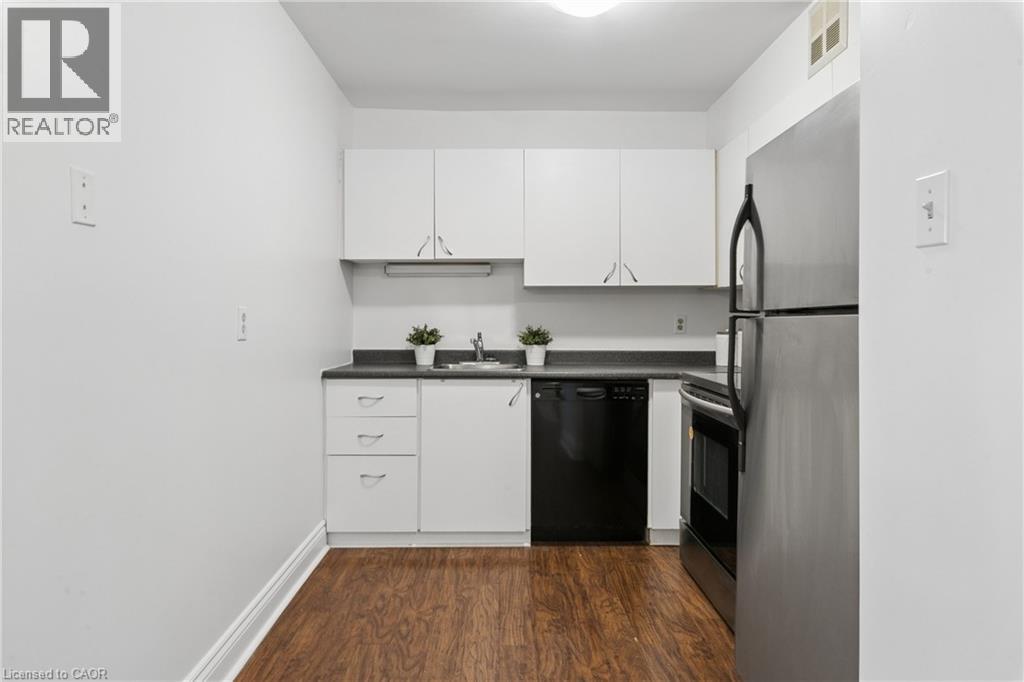15 Hofstetter Avenue Unit# 106, Kitchener, Ontario  N2A 3Z7 - Photo 9 - 40835754