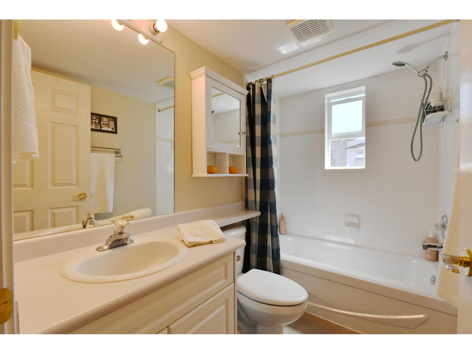 303 3174 Gladwin Road, Abbotsford, British Columbia  V2T 5T5 - Photo 14 - R3154767