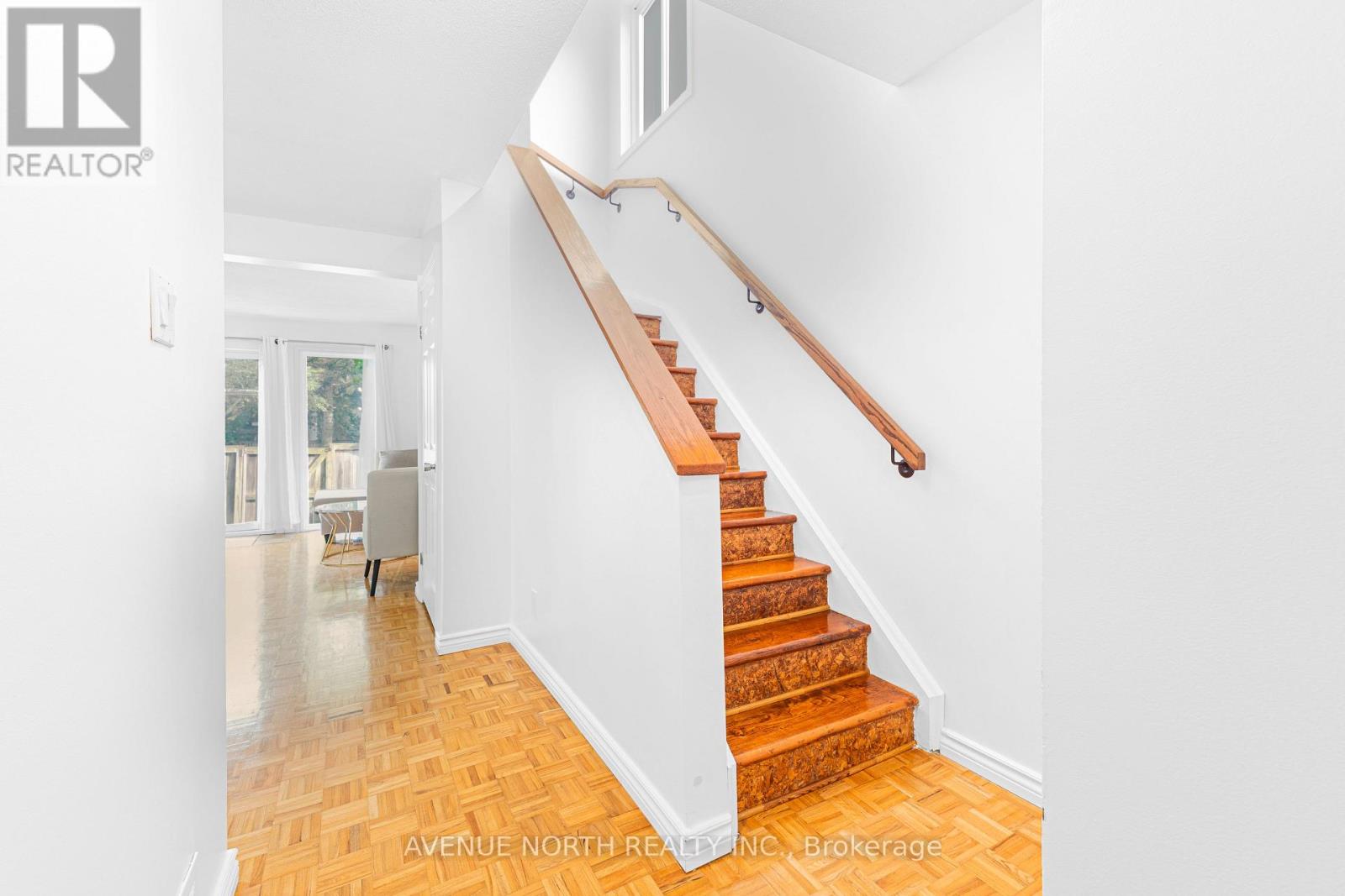 - - 104 Bannerhill Private, Ottawa, Ontario  K1V 0T3 - Photo 10 - X13665166