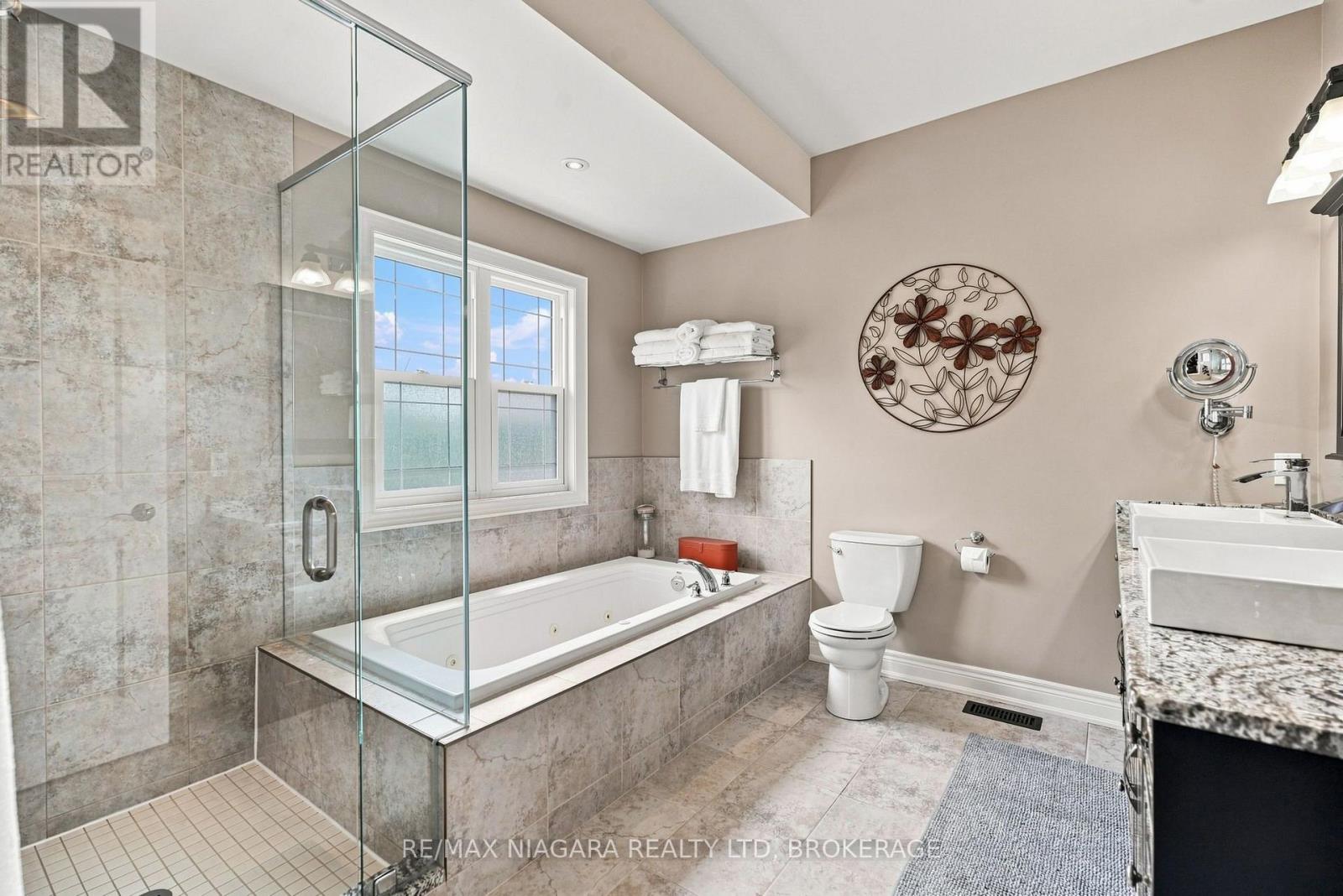 5477 Attema Crescent, West Lincoln, Ontario  L0R 1Y0 - Photo 23 - X13665120