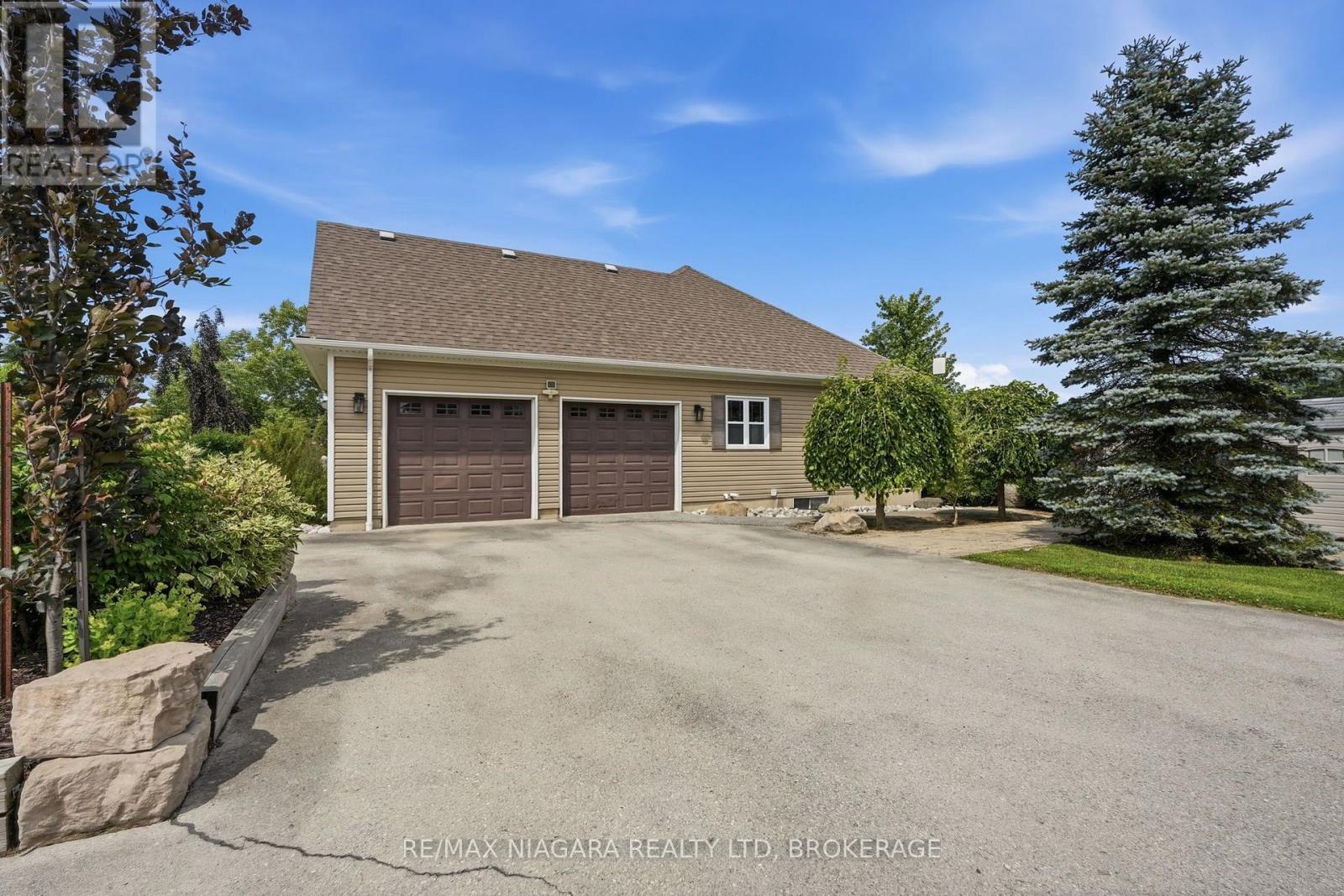 5477 Attema Crescent, West Lincoln, Ontario  L0R 1Y0 - Photo 4 - X13665120