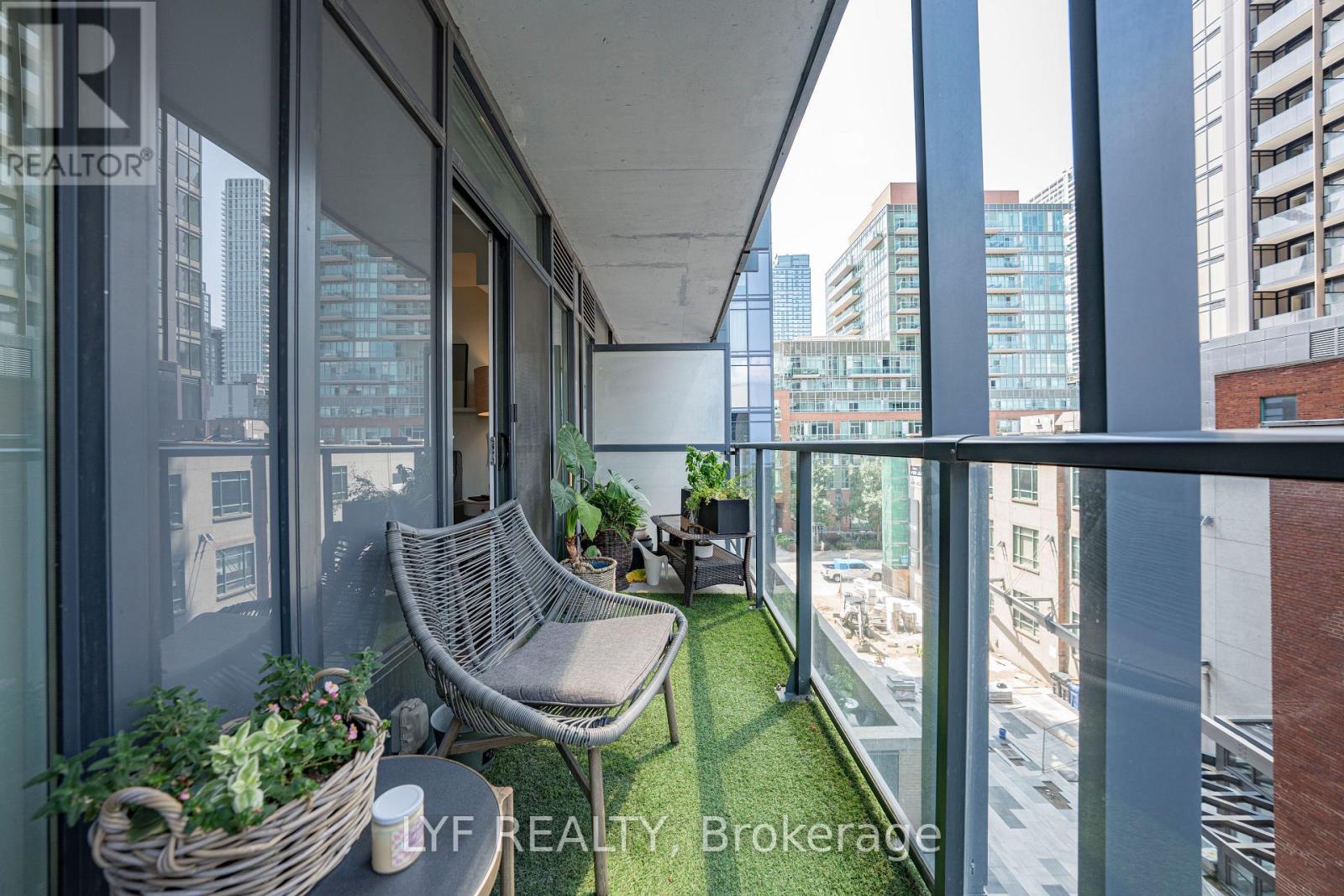 402 - 105 George Street, Toronto, Ontario  M5A 0L4 - Photo 7 - C13665112