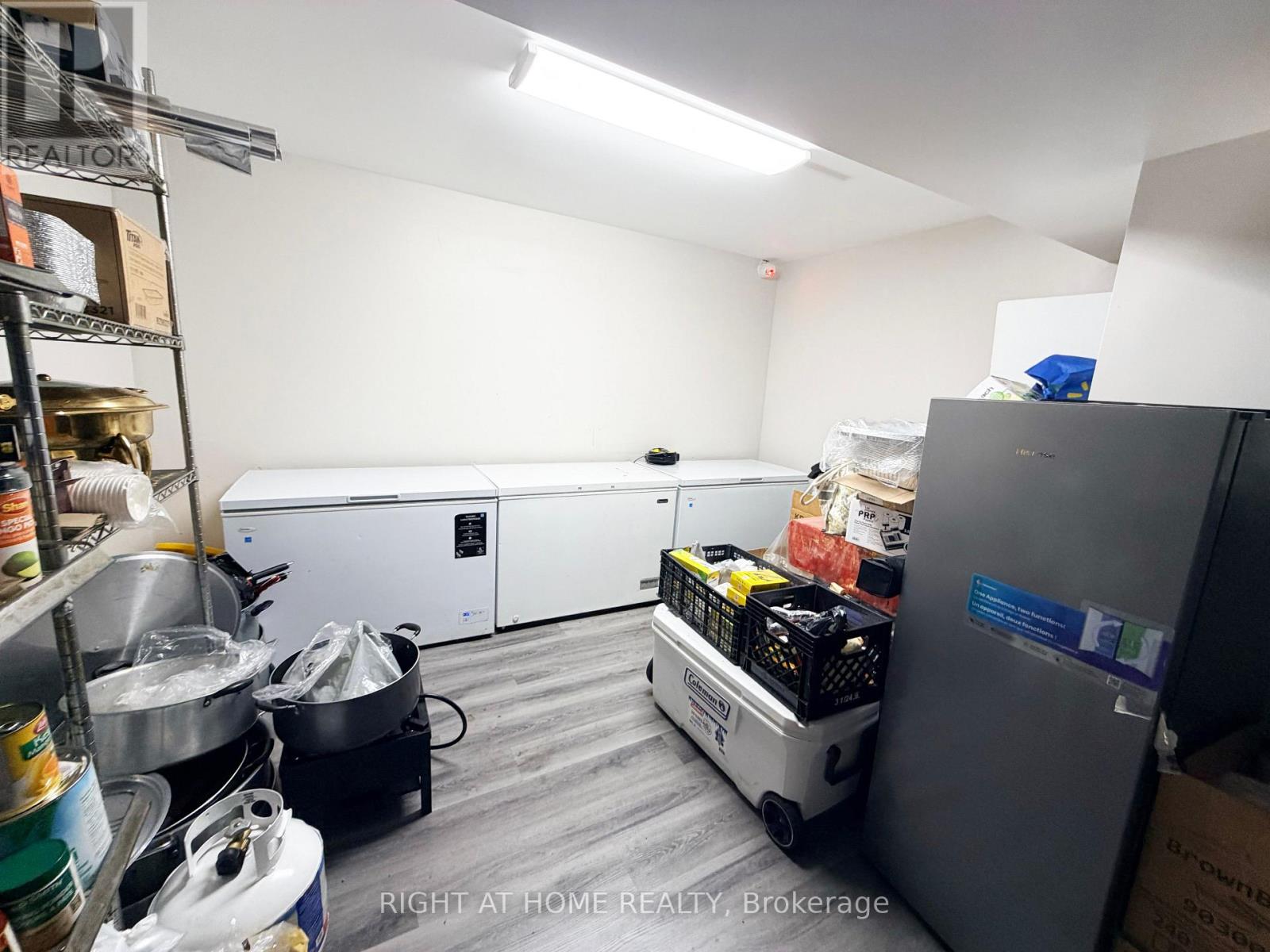 2891 Danforth Avenue, Toronto, Ontario  M4C 1M1 - Photo 22 - E13665130