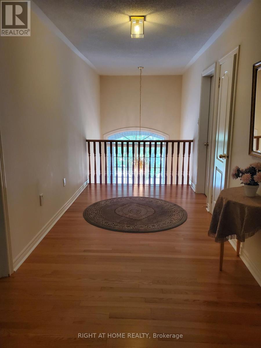 101 Townwood Drive, Richmond Hill, Ontario  L4E 4T2 - Photo 19 - N13665134