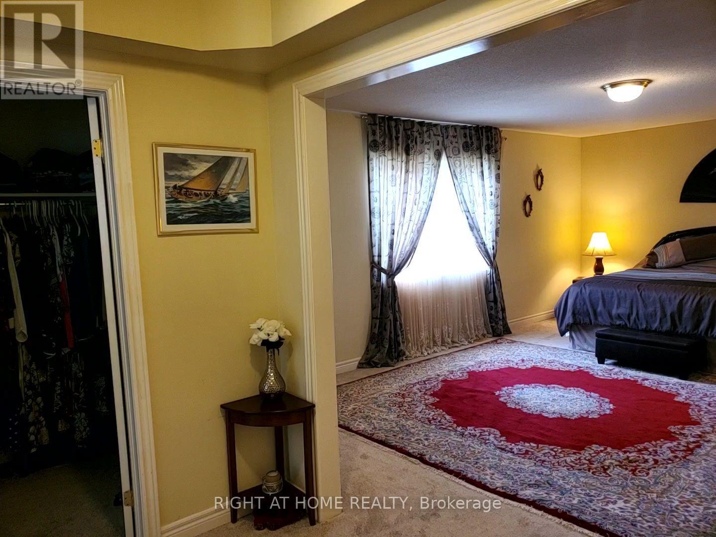101 Townwood Drive, Richmond Hill, Ontario  L4E 4T2 - Photo 30 - N13665134