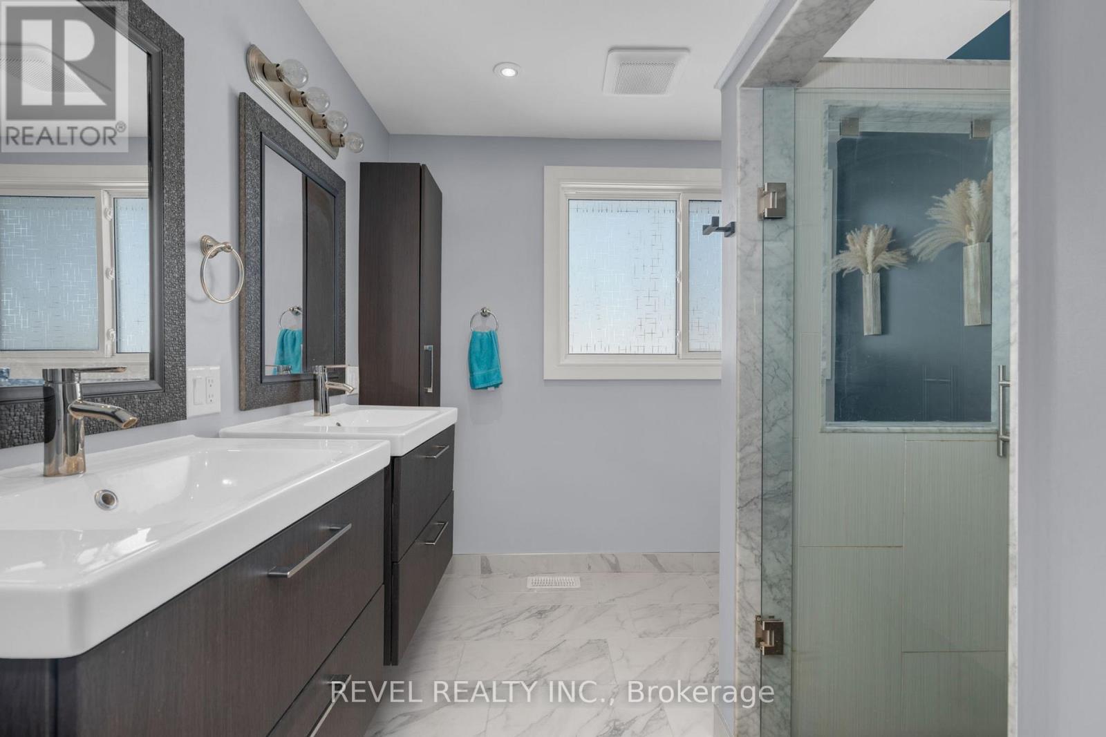 6537 9 County Road, Clearview, Ontario  L0M 1S0 - Photo 15 - S13665138