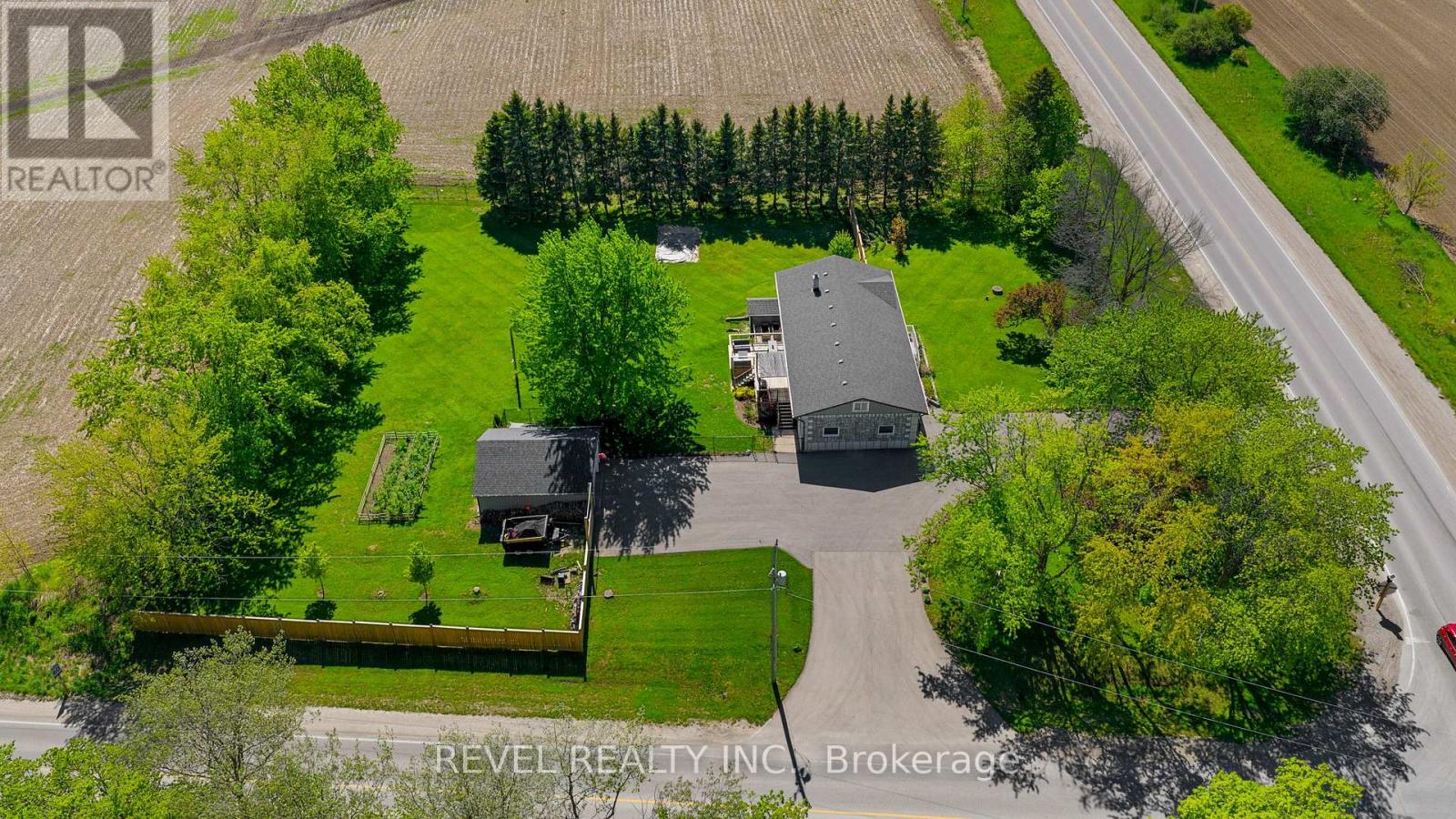 6537 9 County Road, Clearview, Ontario  L0M 1S0 - Photo 2 - S13665138