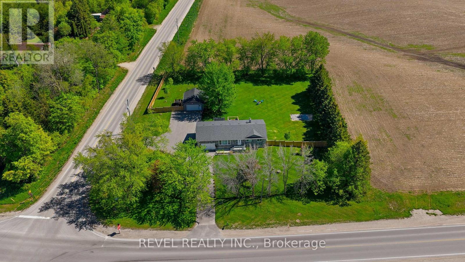 6537 9 County Road, Clearview, Ontario  L0M 1S0 - Photo 35 - S13665138
