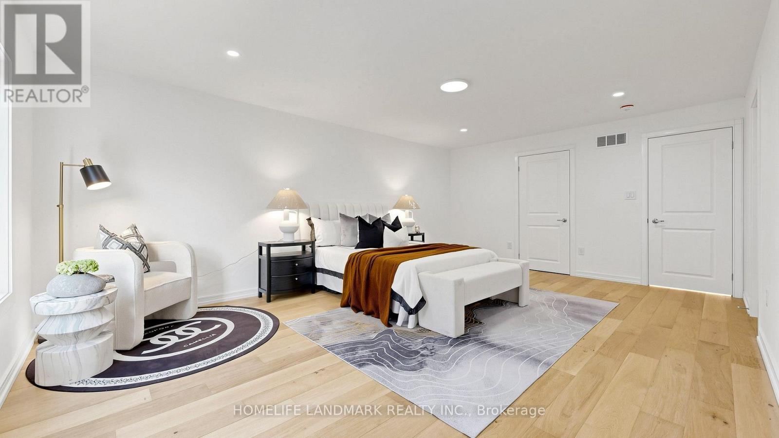 88 Waniska Avenue, Toronto, Ontario  M8Y 1R3 - Photo 27 - W13665140