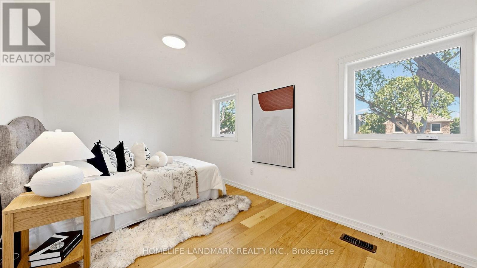 88 Waniska Avenue, Toronto, Ontario  M8Y 1R3 - Photo 33 - W13665140
