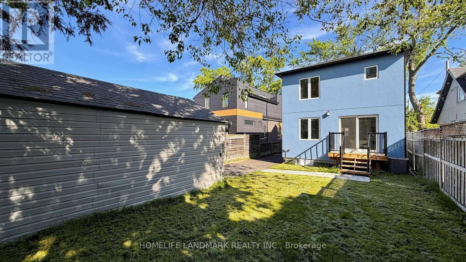 88 Waniska Avenue, Toronto, Ontario  M8Y 1R3 - Photo 44 - W13665140