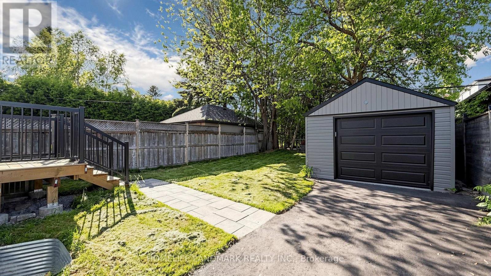 88 Waniska Avenue, Toronto, Ontario  M8Y 1R3 - Photo 47 - W13665140