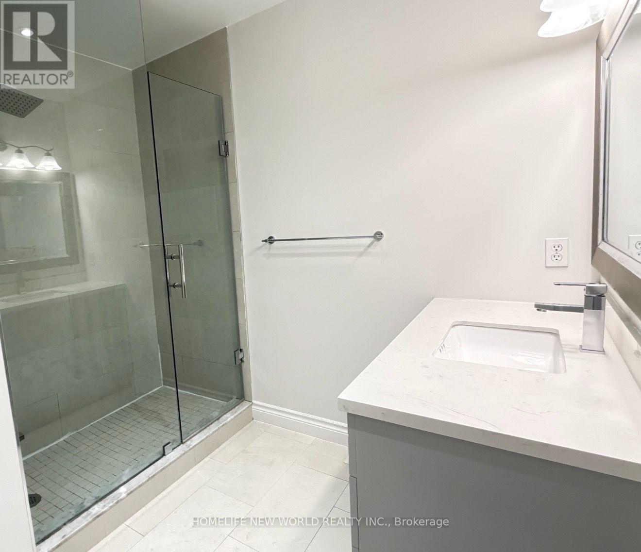 424 Levanna Lane, Oakville, Ontario  L6H 6B8 - Photo 10 - W13665152
