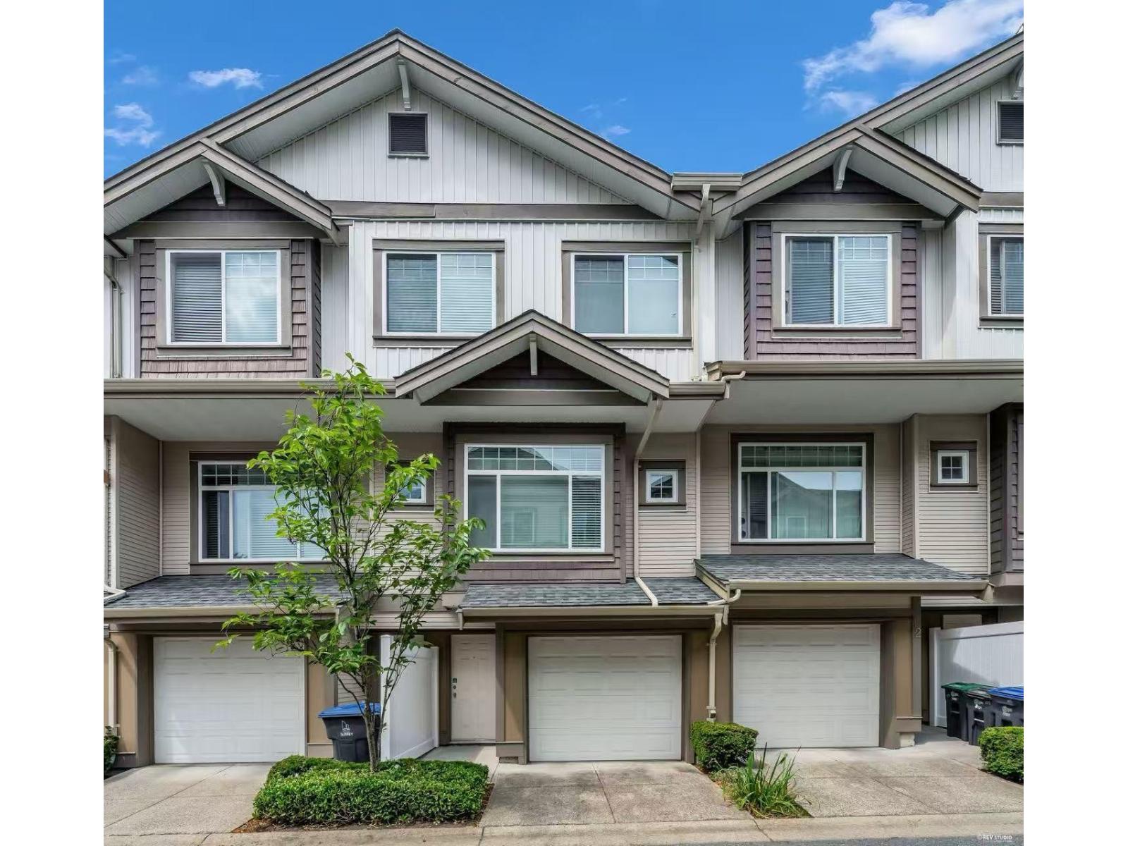 15933 86A AVE, Surrey, British Columbia