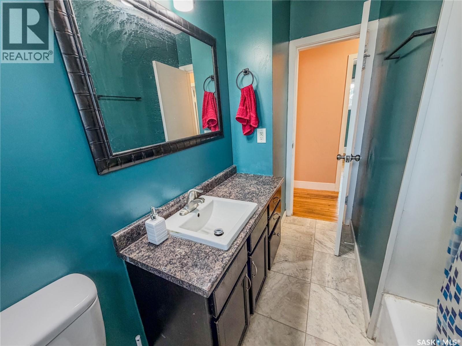 228 8th Avenue E, Melville, Saskatchewan  S0A 2P0 - Photo 13 - SK045325