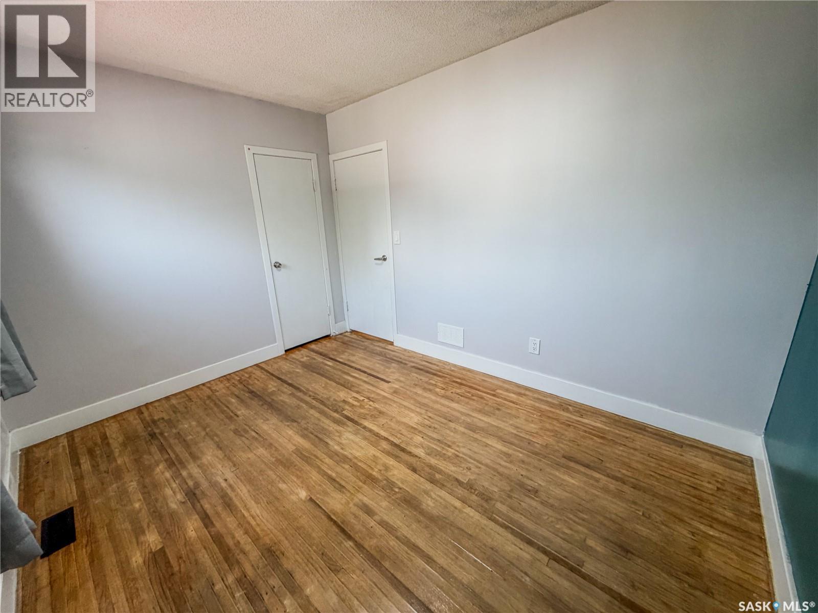 228 8th Avenue E, Melville, Saskatchewan  S0A 2P0 - Photo 17 - SK045325
