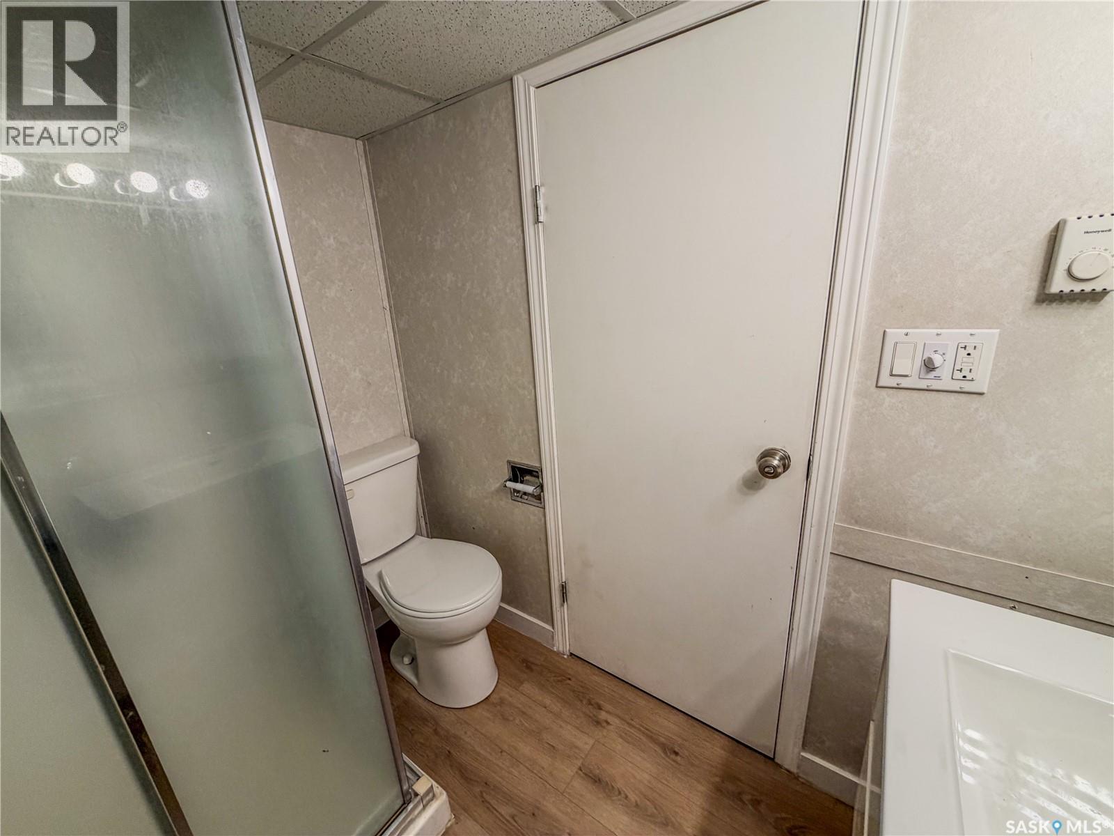 228 8th Avenue E, Melville, Saskatchewan  S0A 2P0 - Photo 32 - SK045325