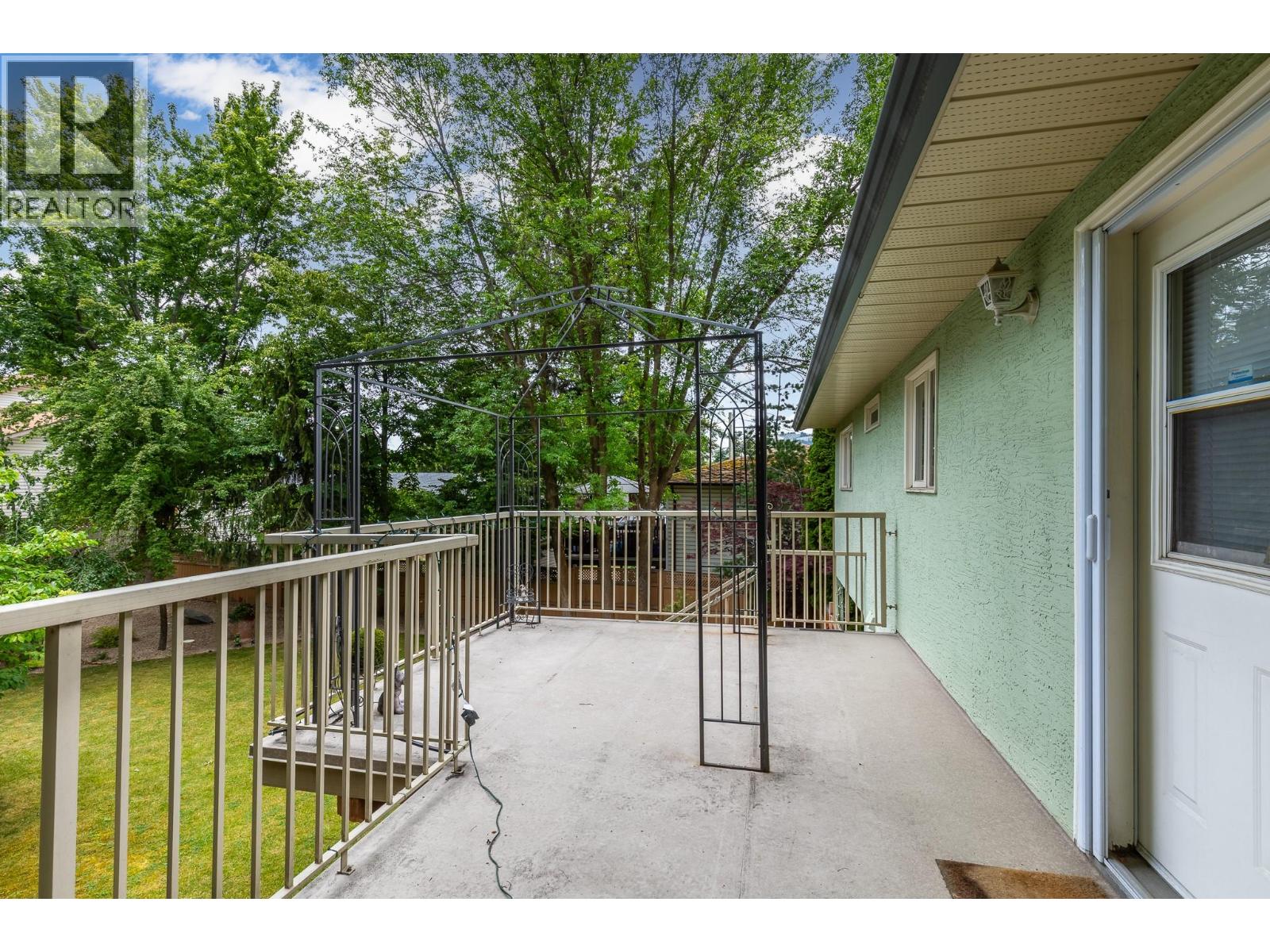 1812 46 Avenue, Vernon, British Columbia  V1T 3P5 - Photo 42 - 10390842