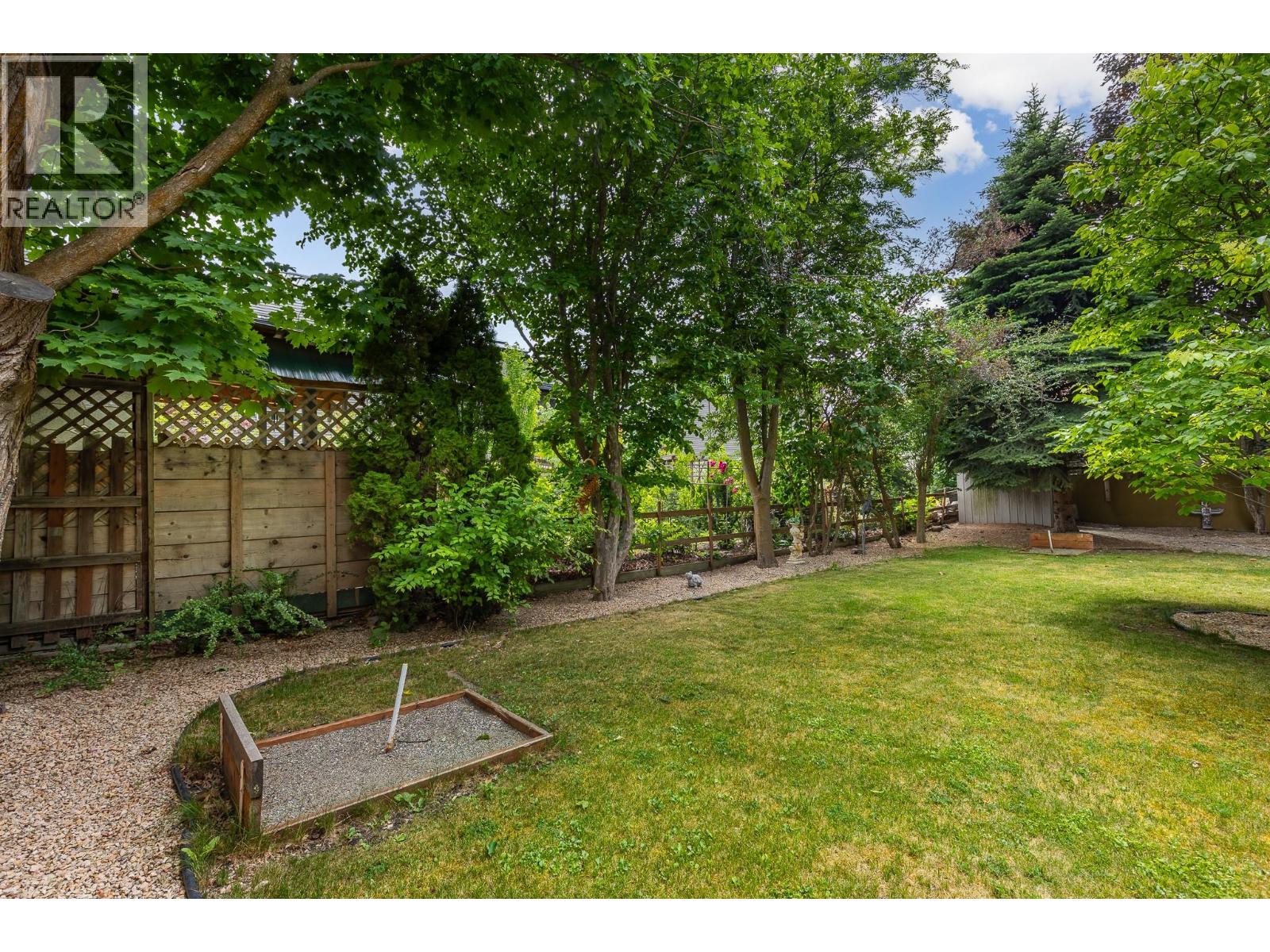 1812 46 Avenue, Vernon, British Columbia  V1T 3P5 - Photo 60 - 10390842