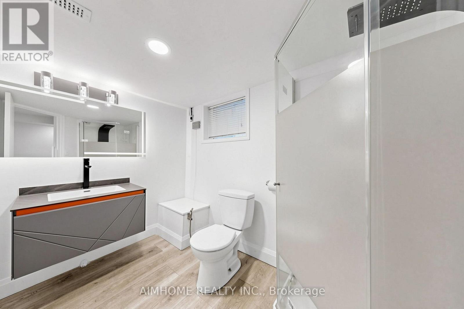 95 Steeles Avenue E, Toronto, Ontario  M2M 3Y4 - Photo 34 - C13665184