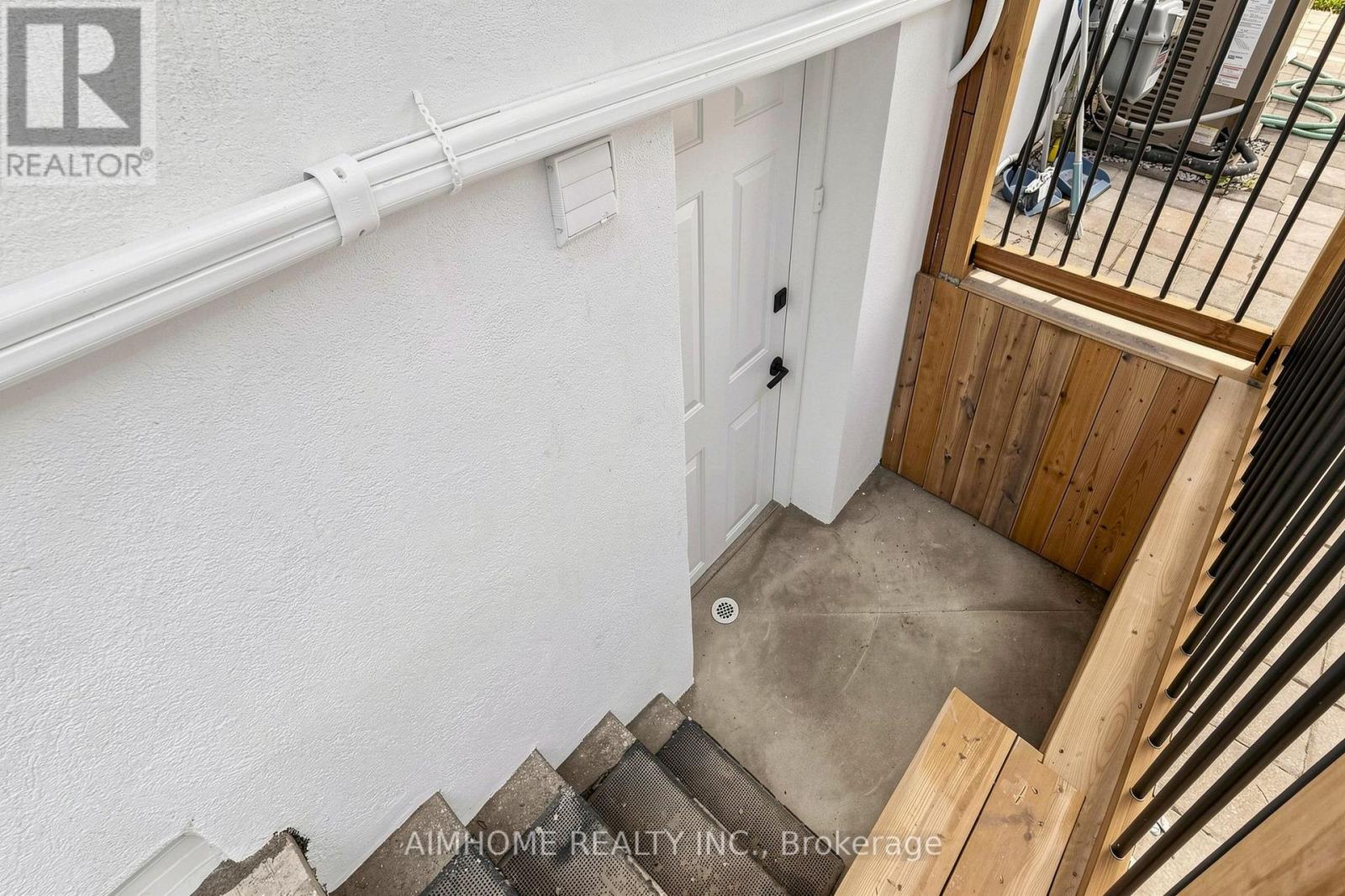 95 Steeles Avenue E, Toronto, Ontario  M2M 3Y4 - Photo 35 - C13665184