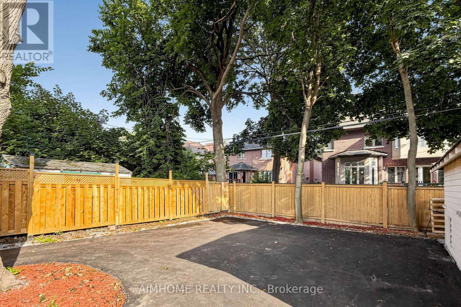 95 Steeles Avenue E, Toronto, Ontario  M2M 3Y4 - Photo 38 - C13665184