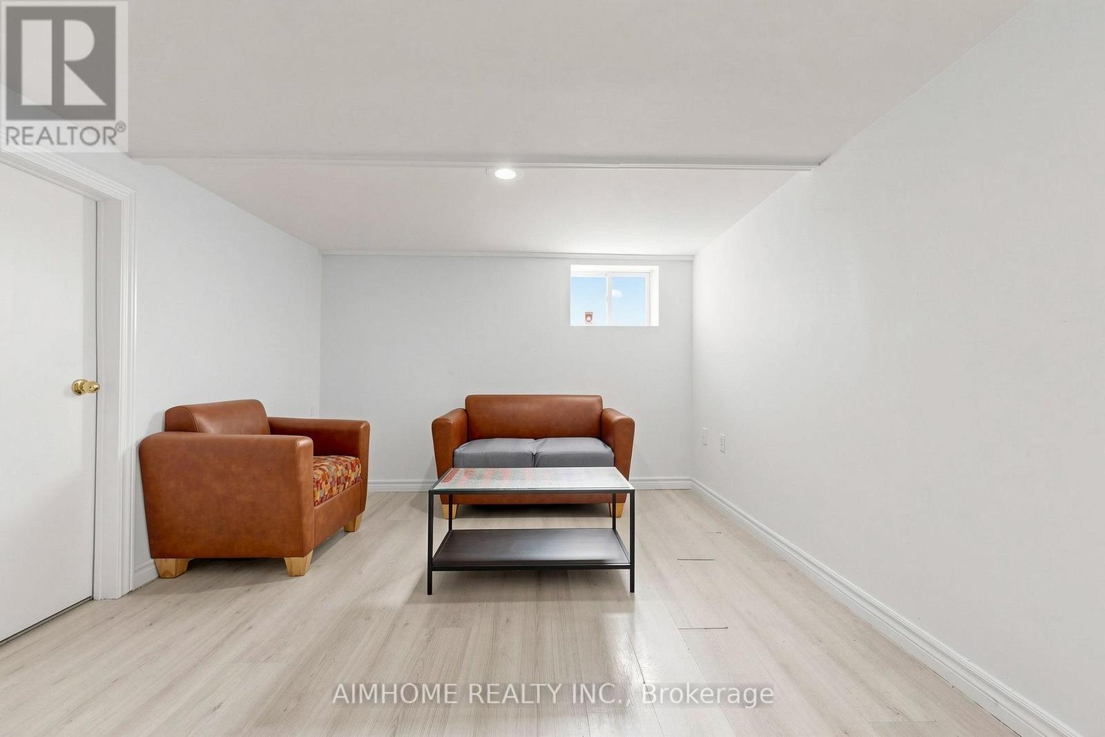 95 Steeles Avenue E, Toronto, Ontario  M2M 3Y4 - Photo 49 - C13665184