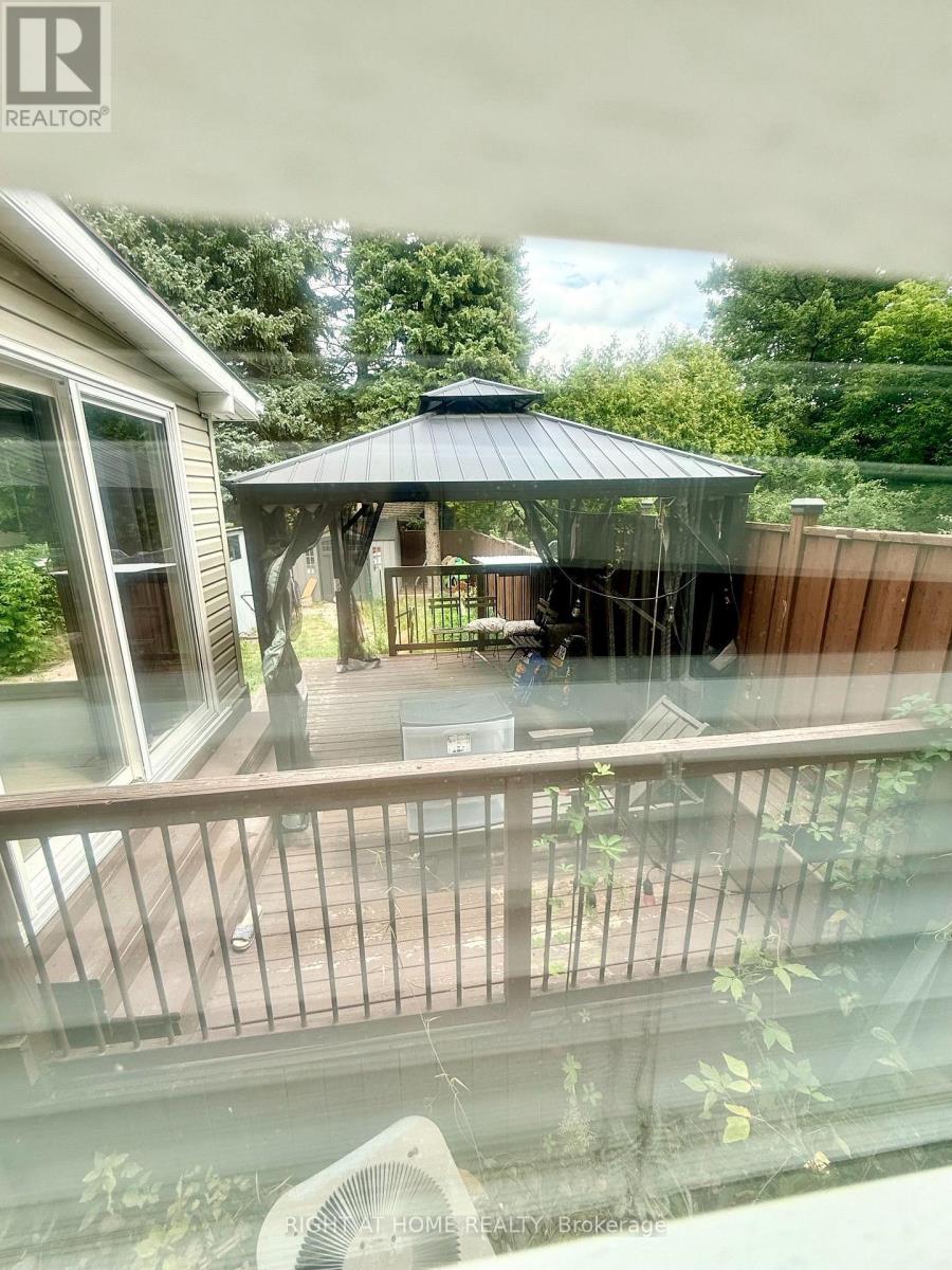 Main - 53 Garthdale Court, Toronto, Ontario  M3H 5P7 - Photo 11 - C13665196