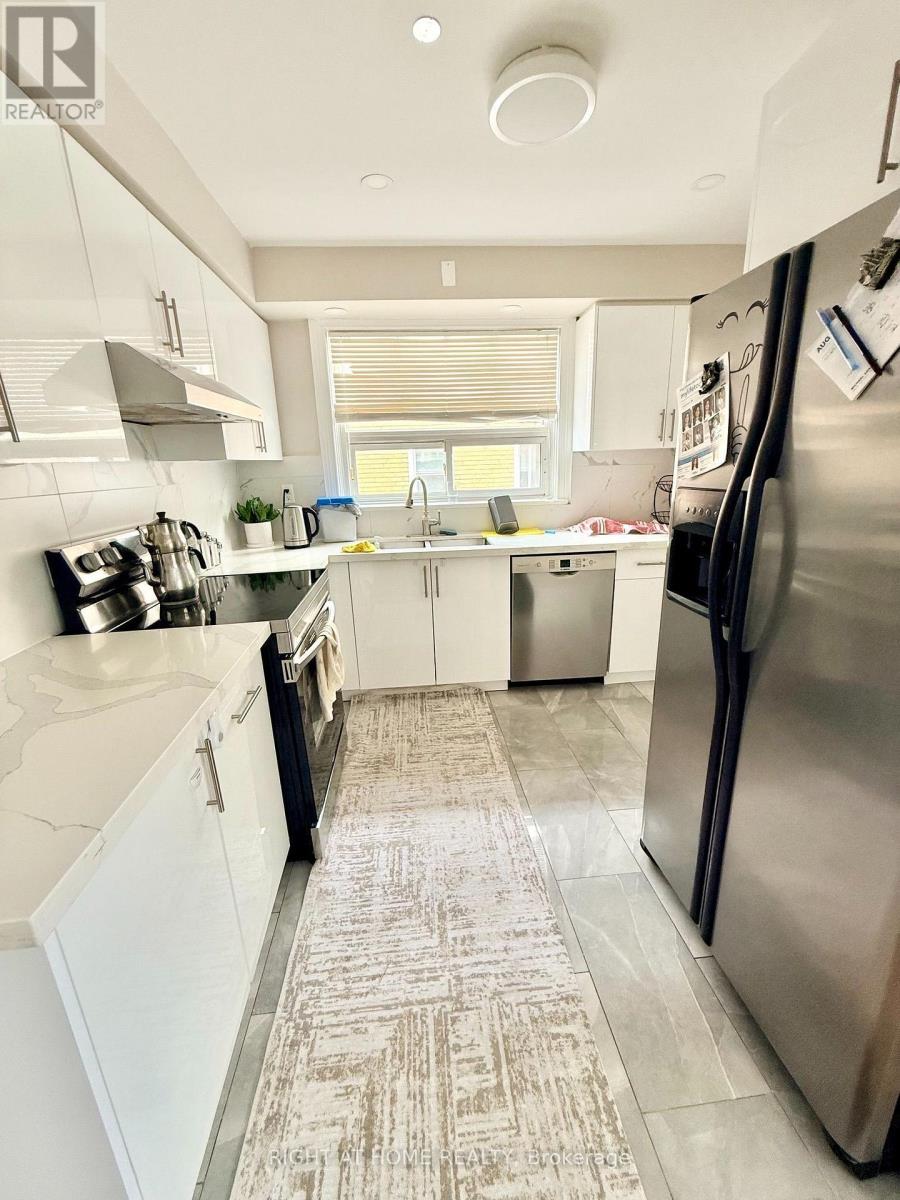 Main - 53 Garthdale Court, Toronto, Ontario  M3H 5P7 - Photo 13 - C13665196