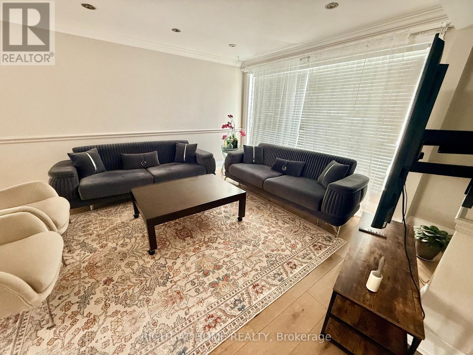 Main - 53 Garthdale Court, Toronto, Ontario  M3H 5P7 - Photo 6 - C13665196