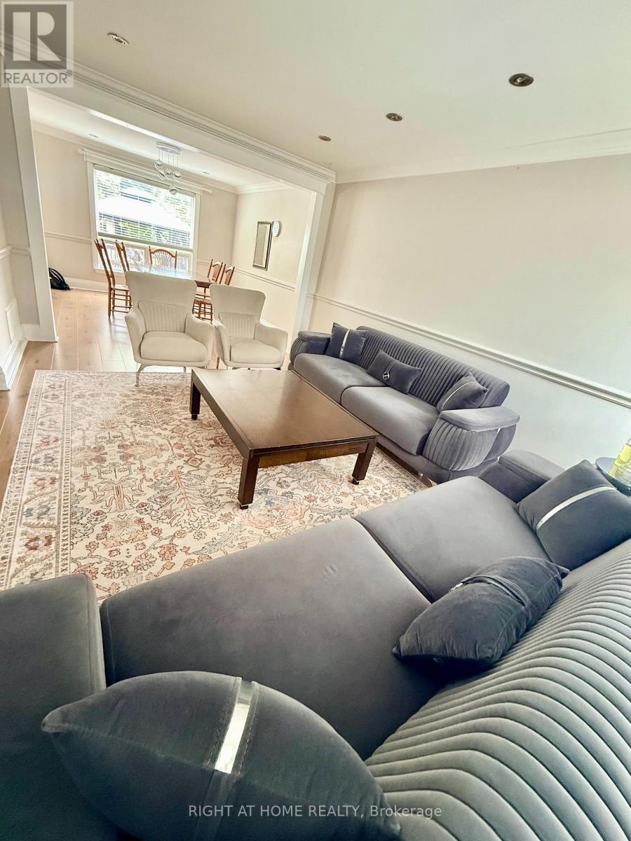 Main - 53 Garthdale Court, Toronto, Ontario  M3H 5P7 - Photo 7 - C13665196
