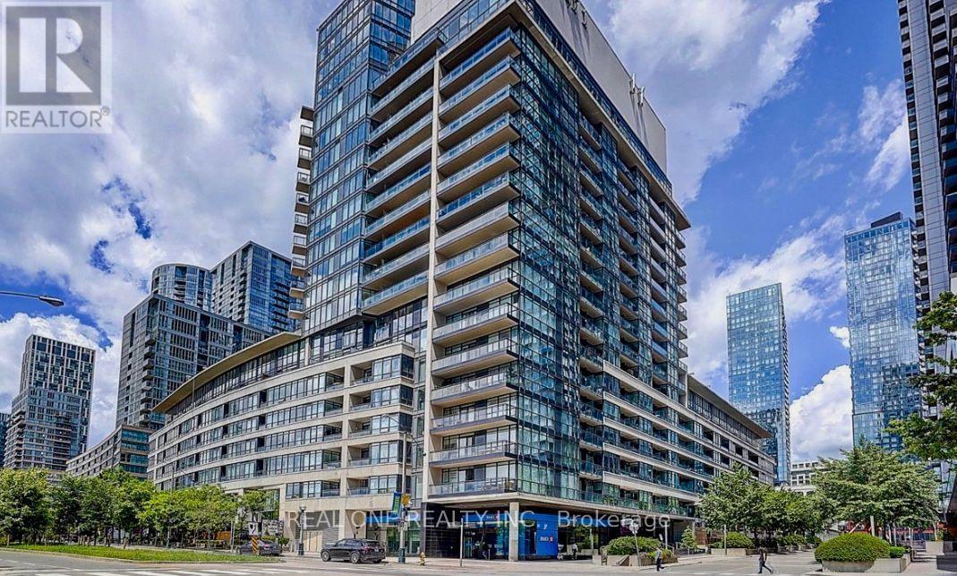 627 - 8 TELEGRAM MEWS, Toronto, Ontario