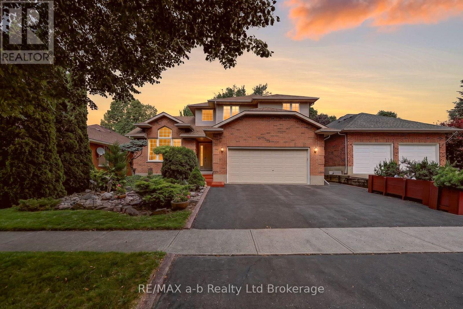 72 Indian Road, Woodstock, Ontario  N4T 1R5 - Photo 4 - X13665188