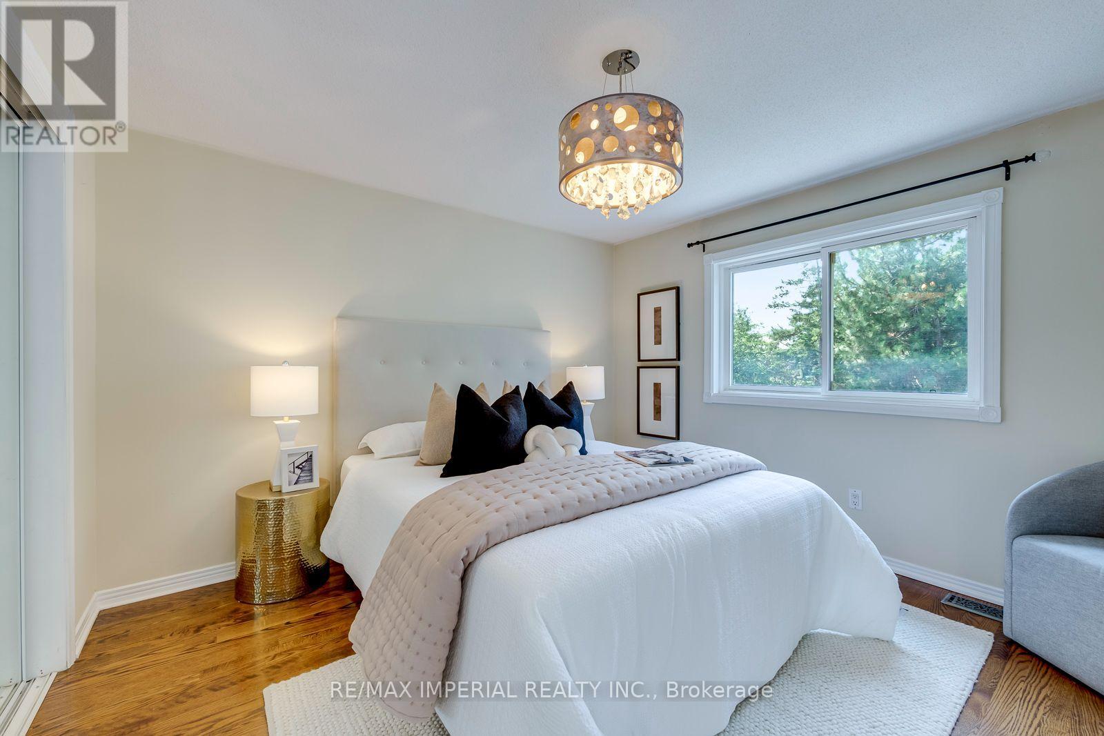 4303 Mayflower Drive, Mississauga, Ontario  L5R 1T7 - Photo 36 - W13665182