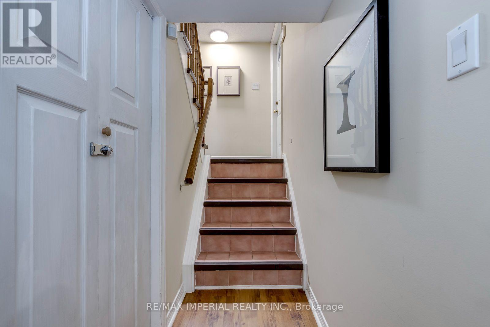 4303 Mayflower Drive, Mississauga, Ontario  L5R 1T7 - Photo 38 - W13665182