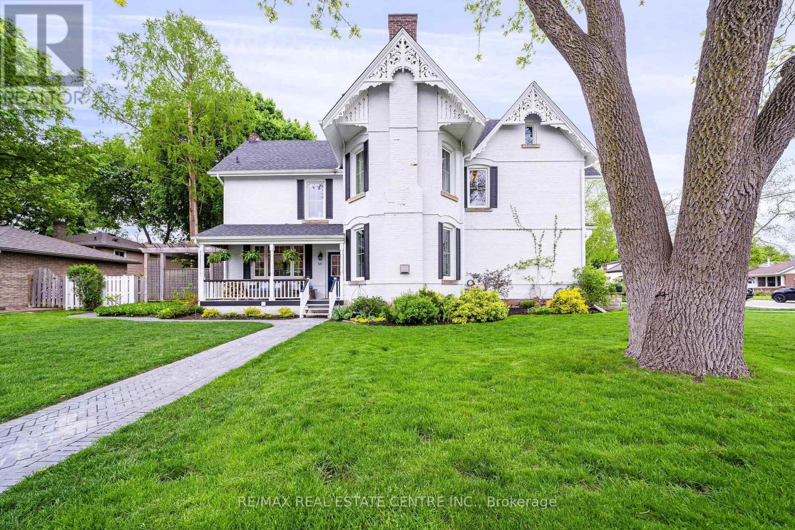 11 Church Street, Halton Hills, Ontario  L7G 2A4 - Photo 4 - W13665186